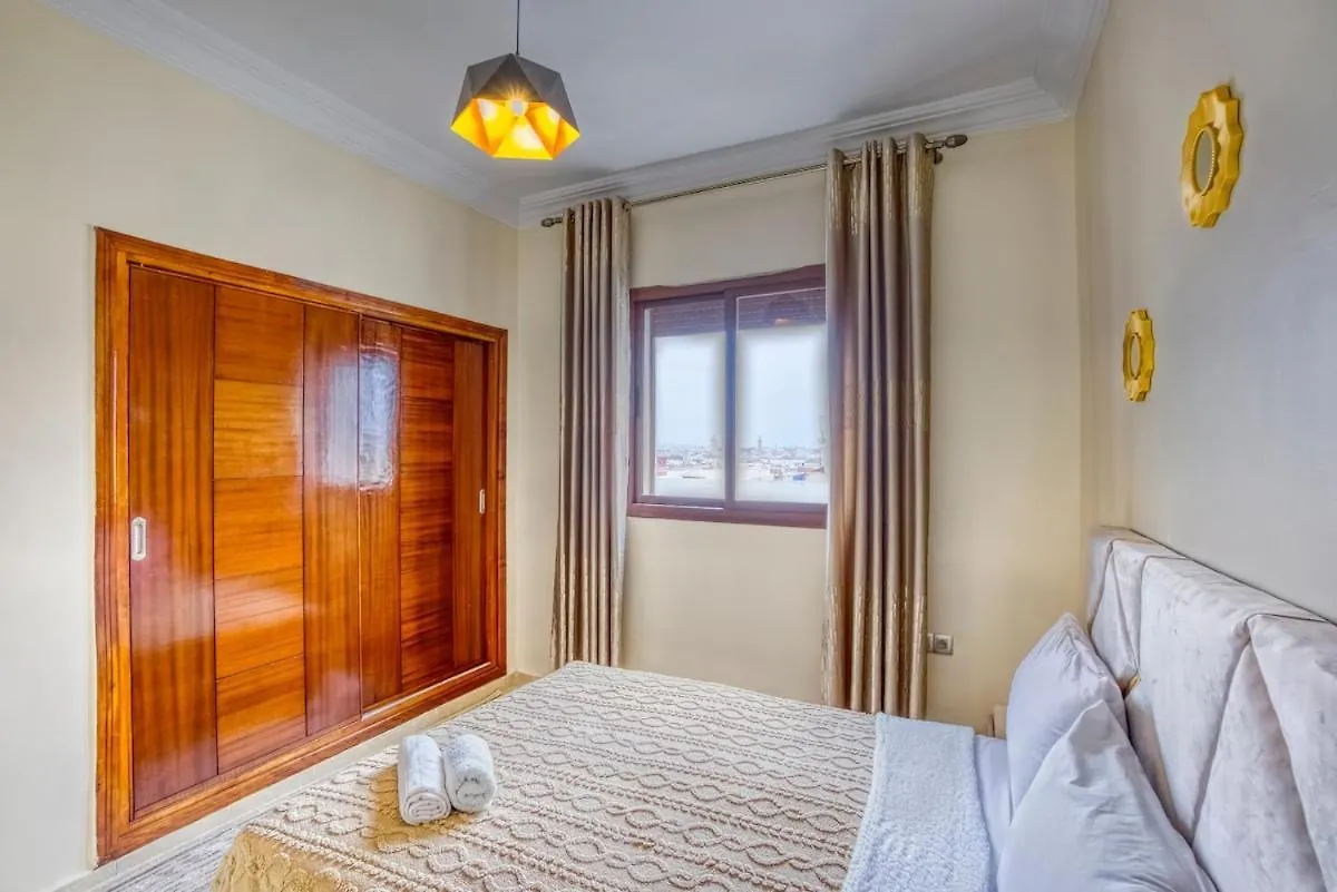 Appartement 2Chambre Et Salon Pres De La Mer Et Des Commodites Agadir 0*,  Morocco