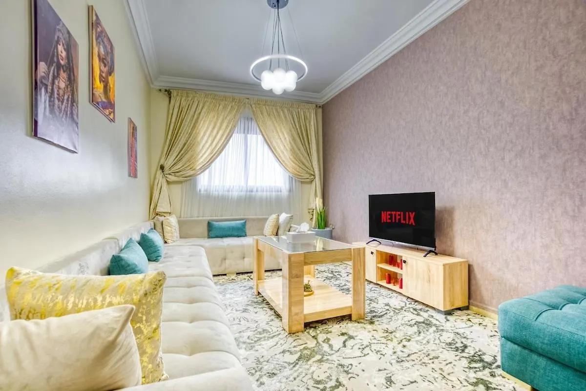 Appartement 2Chambre Et Salon Pres De La Mer Et Des Commodites Agadir